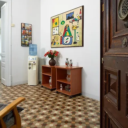 Estudiantes Balmes Apartment Barcelona