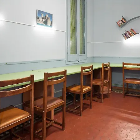 Apartment Estudiantes Balmes *